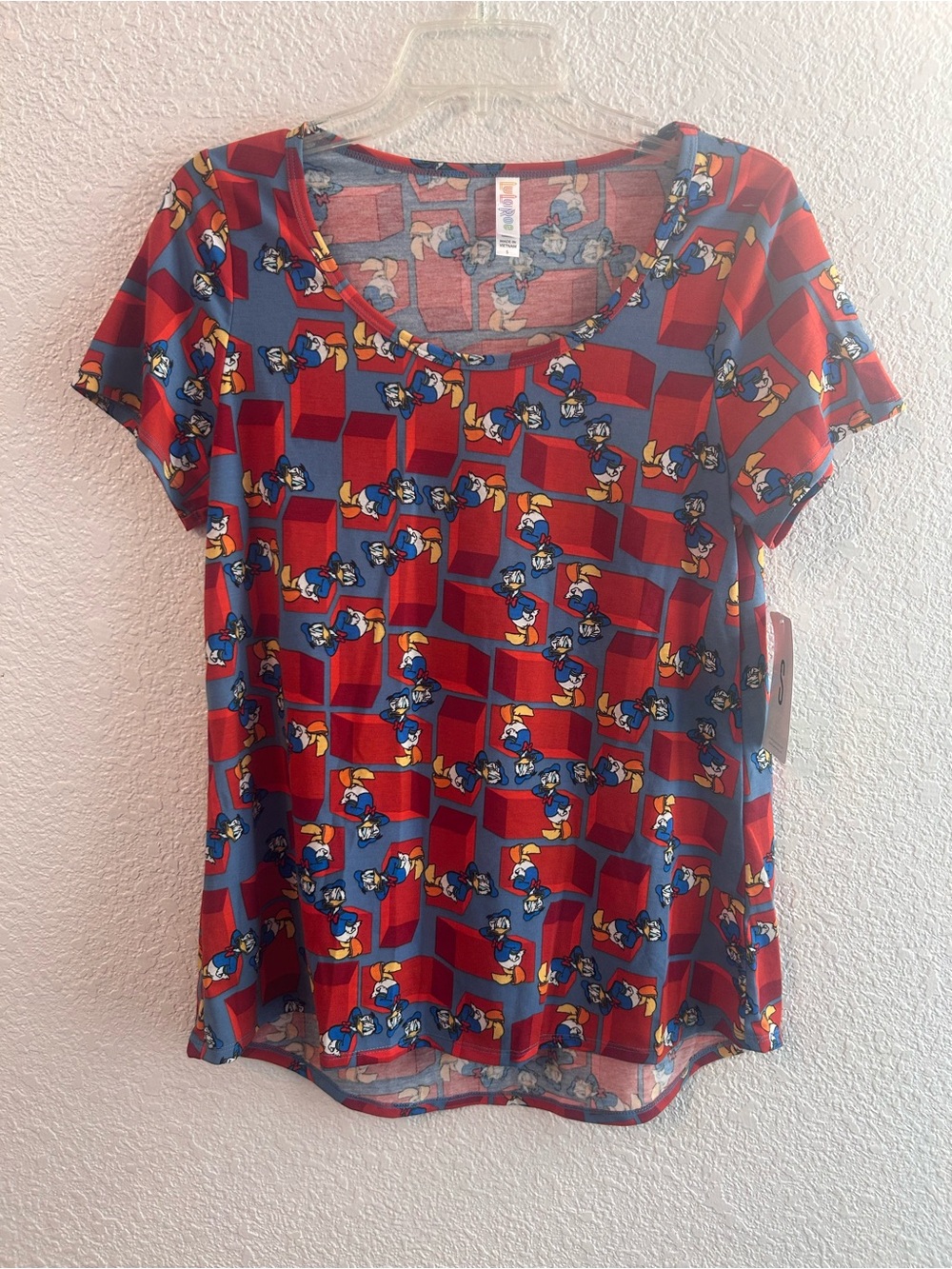 NWT Disney LuLaRoe Donald Duck Classic T Shirt All Over Print Size S